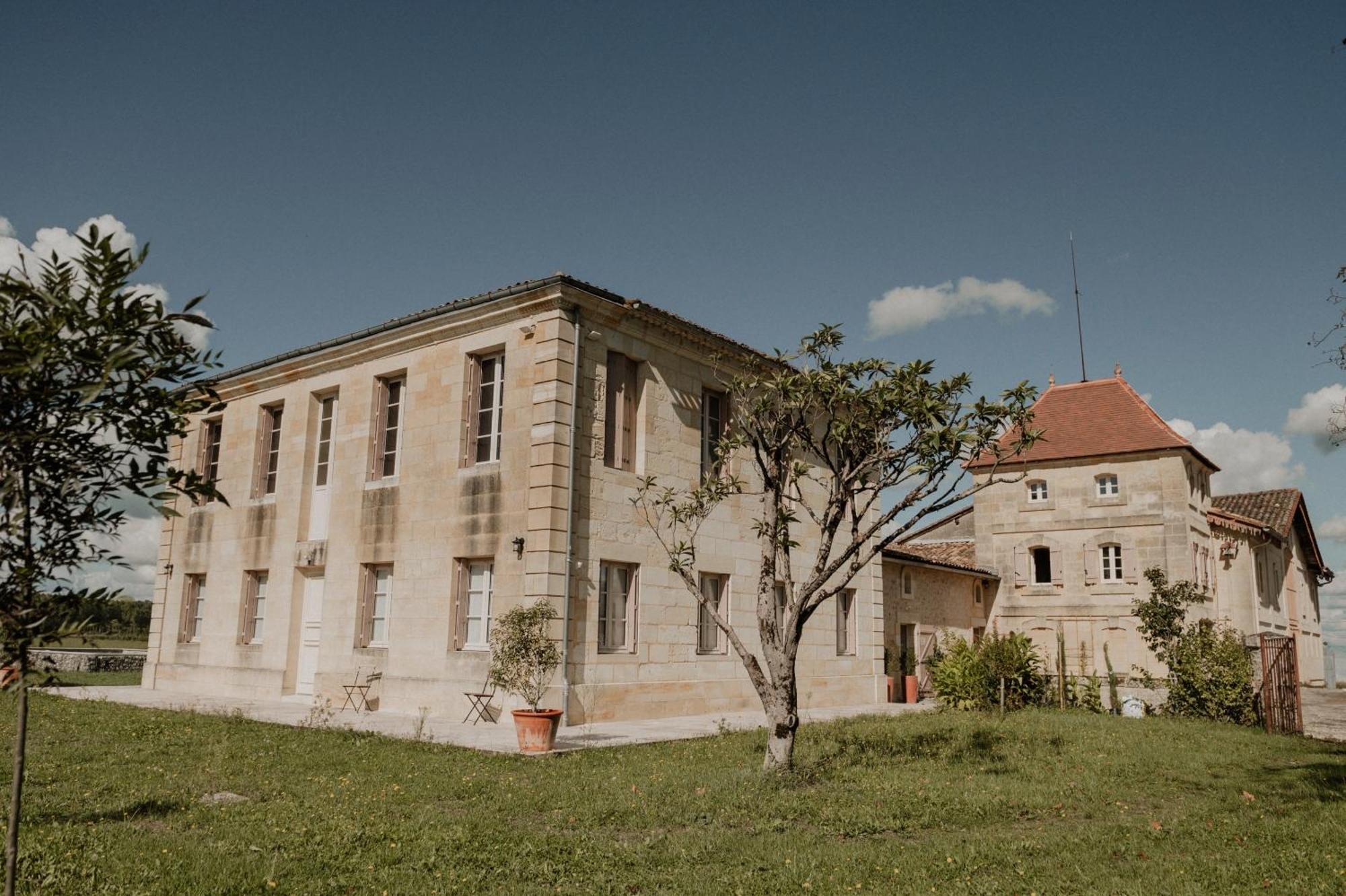 Chateau De La Vieille Chapelle Lugon et l’Ile du Carney Εξωτερικό φωτογραφία