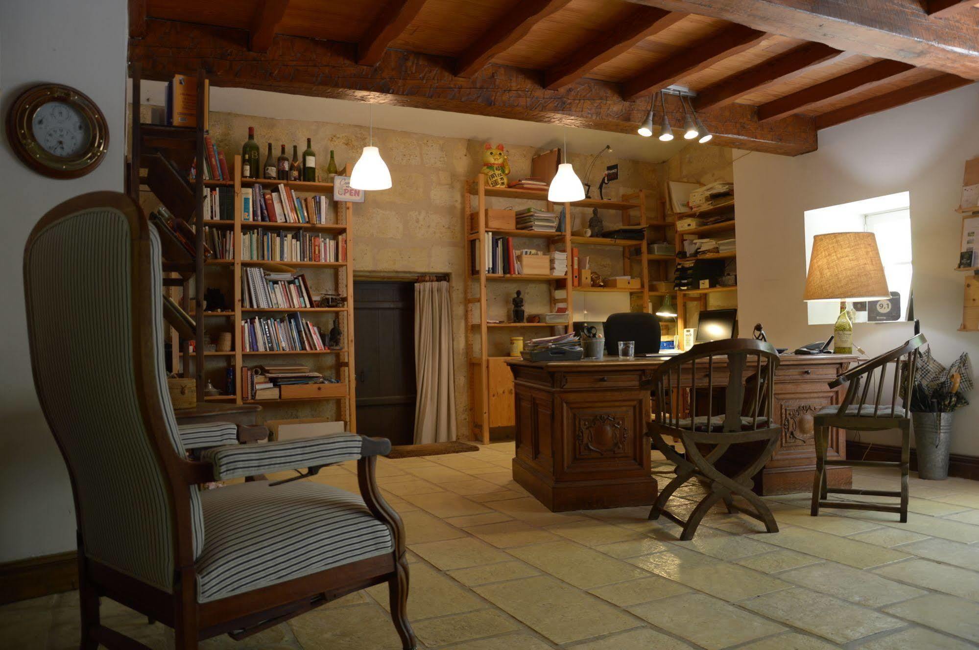 Chateau De La Vieille Chapelle Lugon et l’Ile du Carney Εξωτερικό φωτογραφία